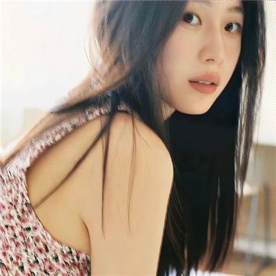 龙纹身的女鬼入镜